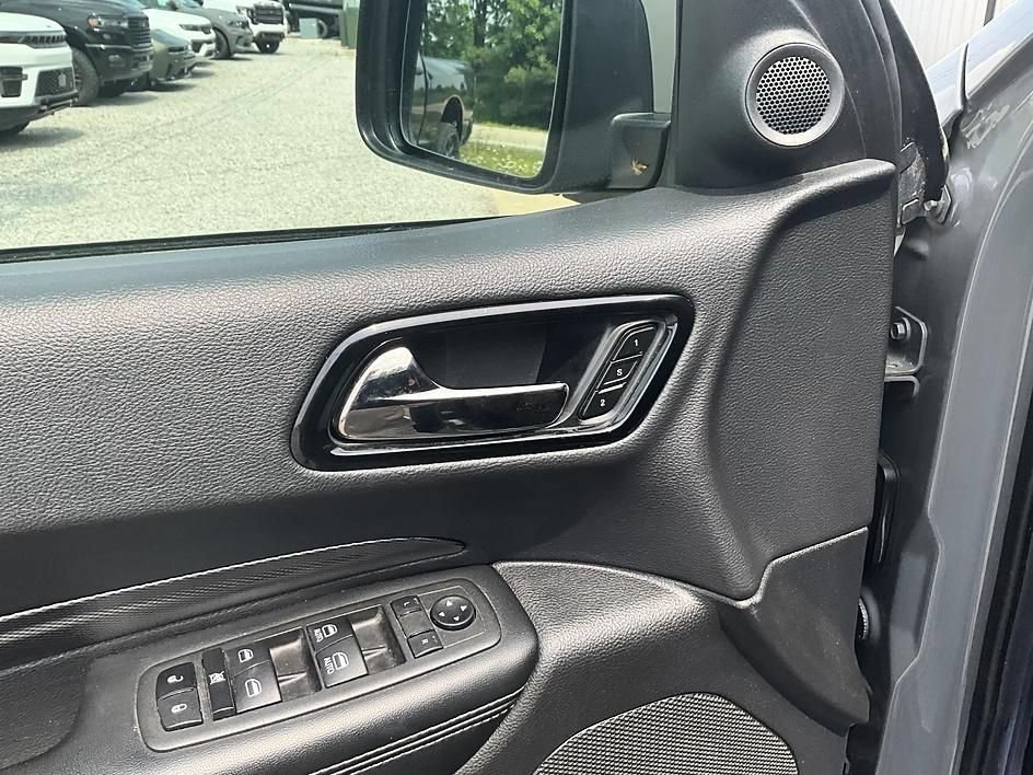 Used 2022 Dodge Durango GT AWD/4WD image 12