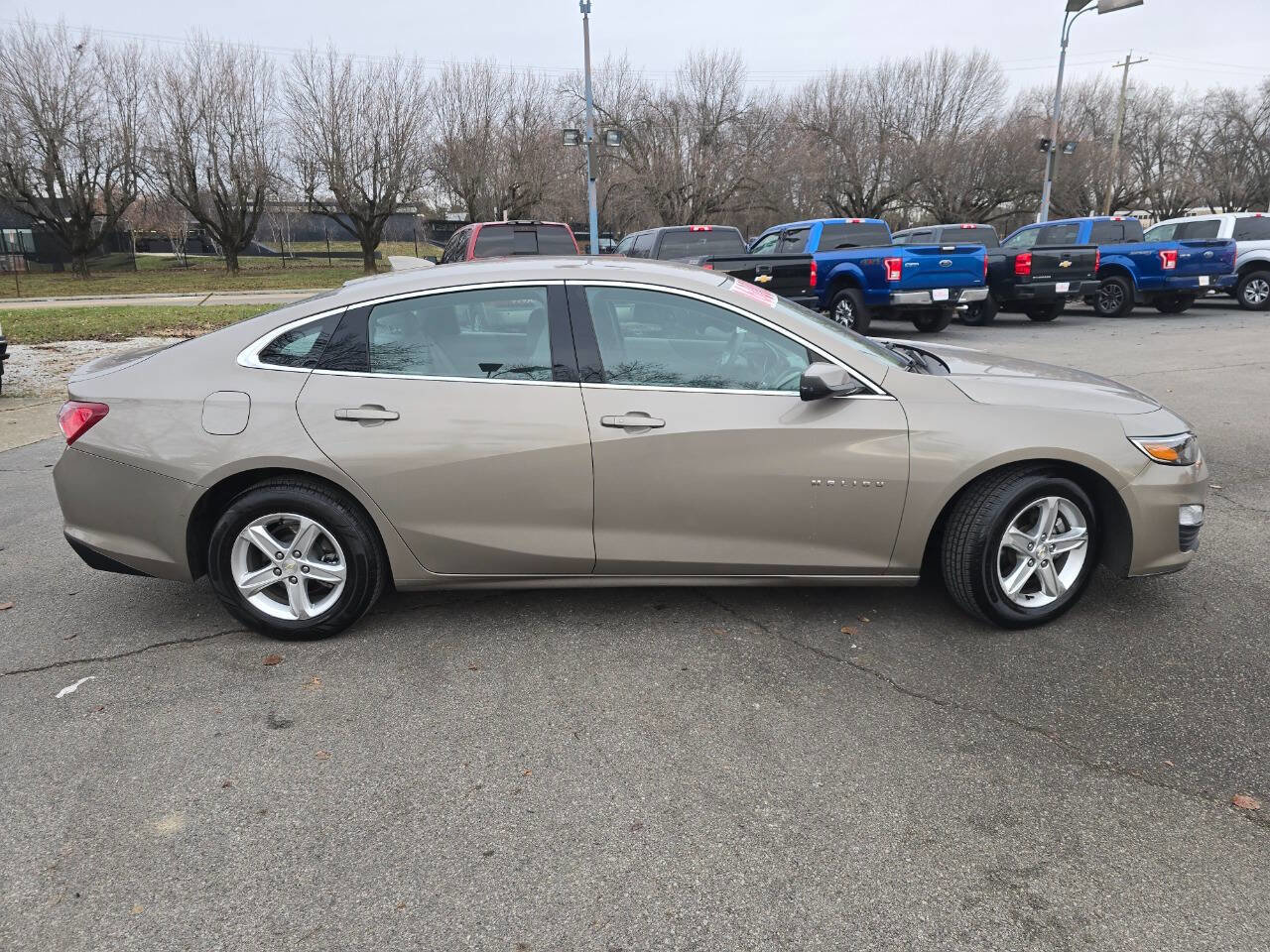 Used 2022 Chevrolet Malibu LT image 5