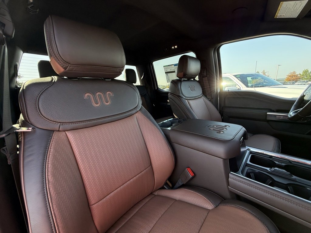 New 2026 Ford F250 King Ranch w/ Chrome Package image 30