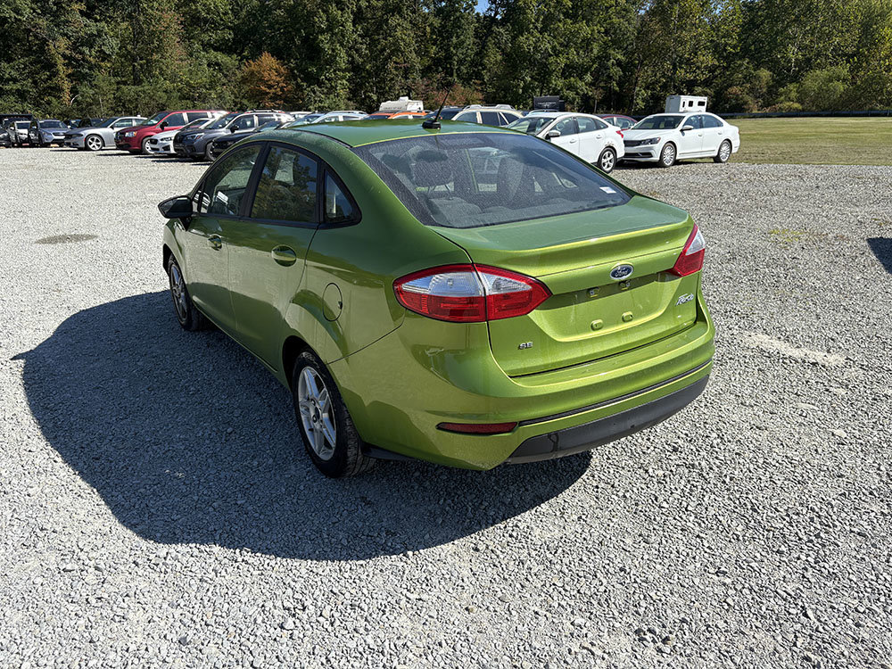 Used 2019 Ford Fiesta SE FWD image 4