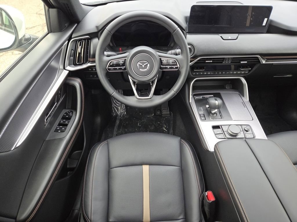 New 2026 MAZDA CX-90 3.3 Turbo w/ Premium Plus Pkg image 17