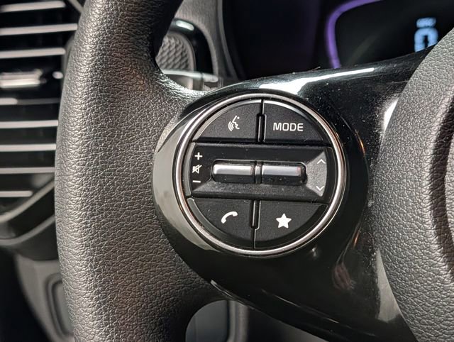 Used 2024 Kia Soul S FWD image 18