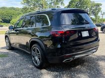 Used 2026 Mercedes-Benz GLS 450 4MATIC image 5