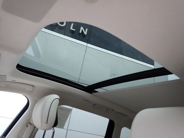 New 2026 Lincoln Nautilus Black Label w/ Jet Appearance Package image 28