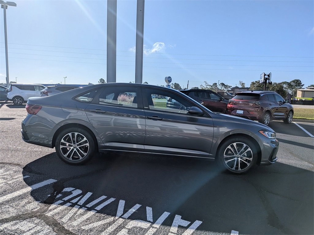 New 2026 Volkswagen Jetta Sport image 4