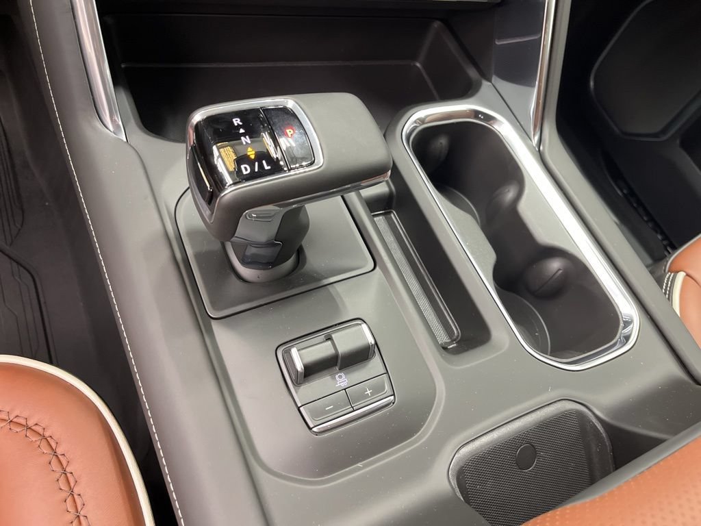 New 2026 GMC Sierra 1500 Denali Ultimate AWD/4WD image 17