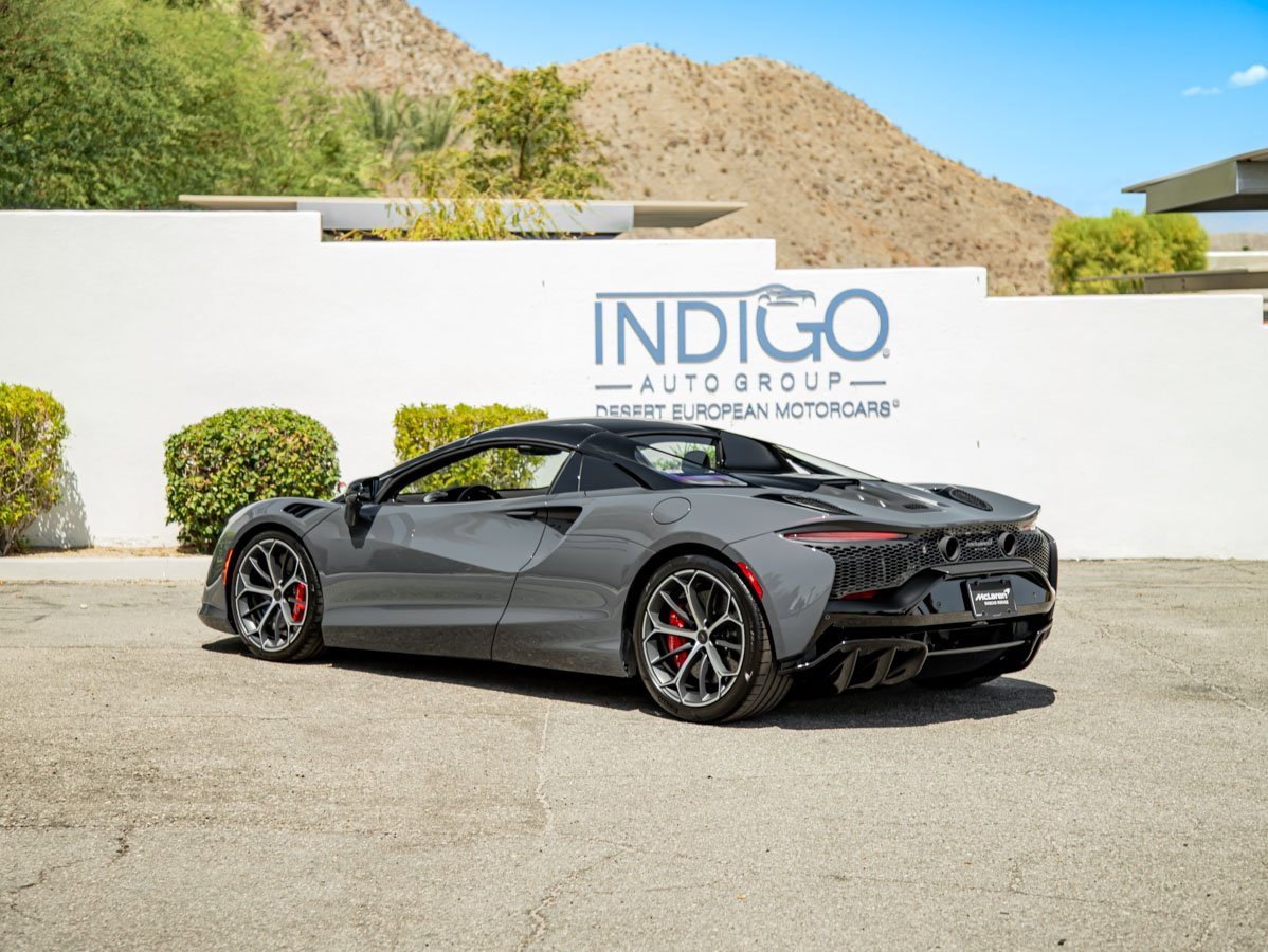 New 2025 McLaren Artura Spider image 11