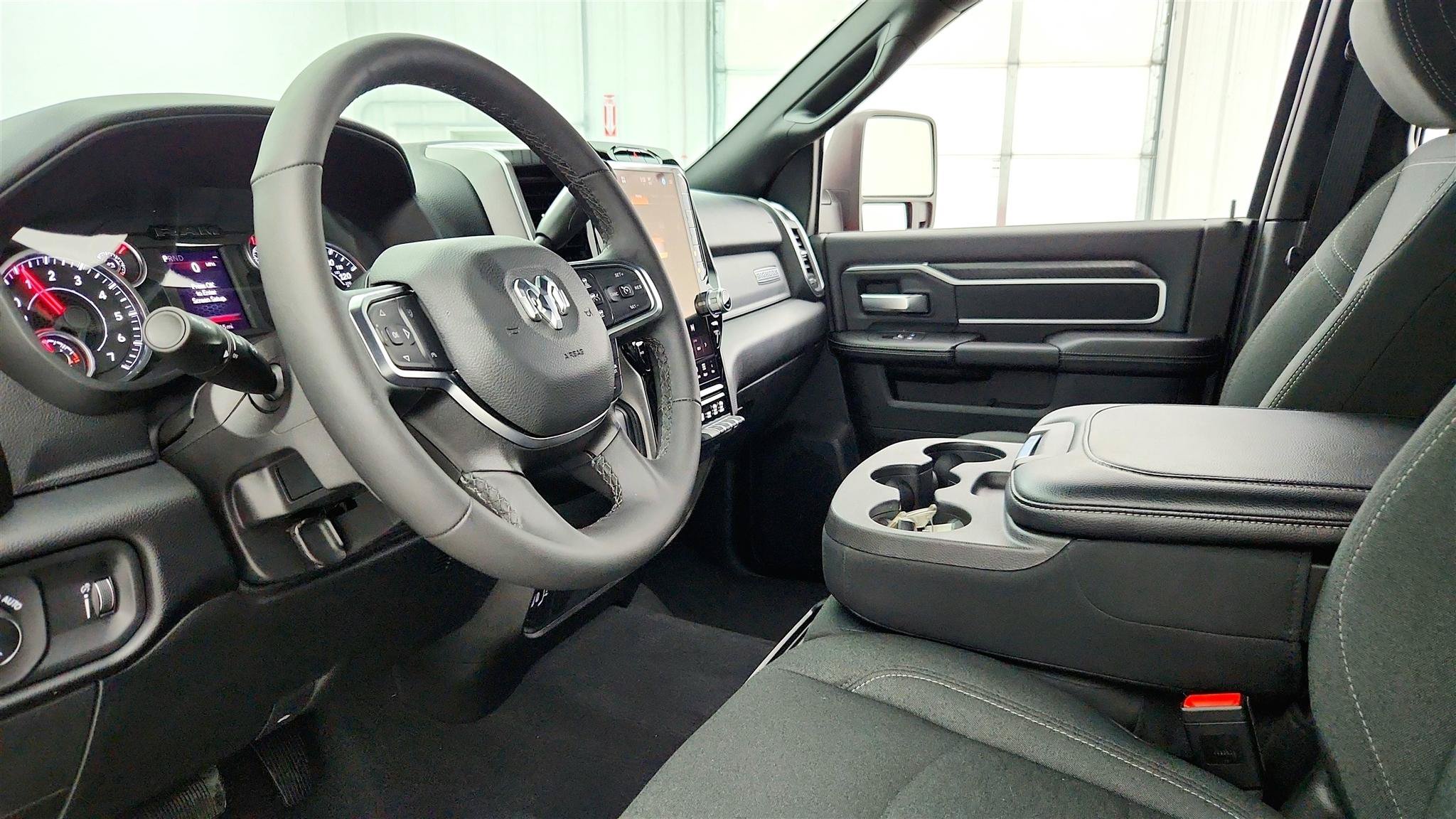 Used 2026 RAM 2500 Big Horn AWD/4WD image 25