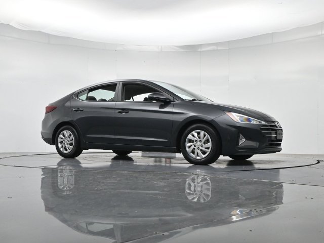 Used 2020 Hyundai Elantra SE FWD image 34