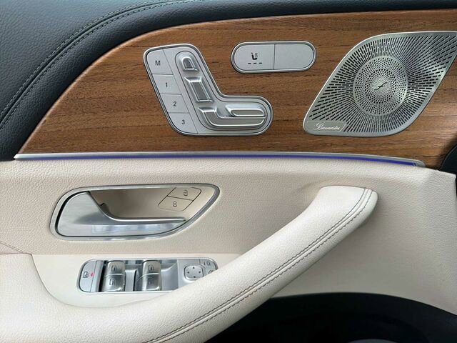 Used 2022 Mercedes-Benz GLE 350 4MATIC image 13