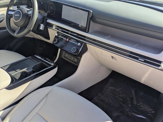 Used 2025 Hyundai Tucson Limited image 22