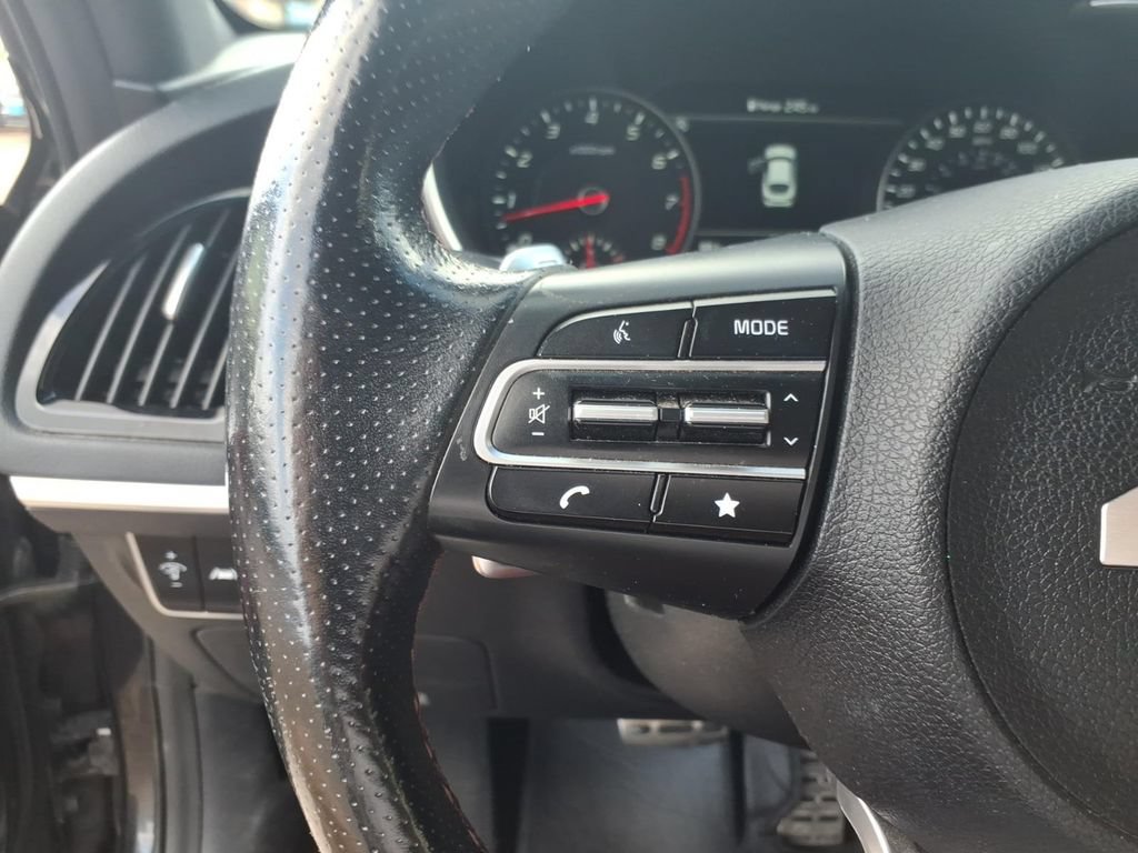 Used 2022 Kia Stinger GT2 w/ Red Interior Color Package AWD/4WD image 16
