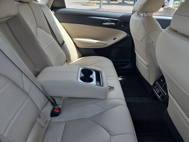Used 2019 Toyota Avalon Limited w/ Advanced Safety Package image 11