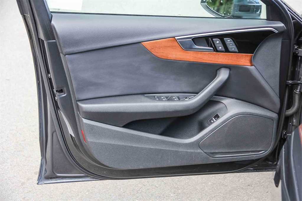 Used 2023 Audi A4 2.0T Premium w/ Convenience Package image 22