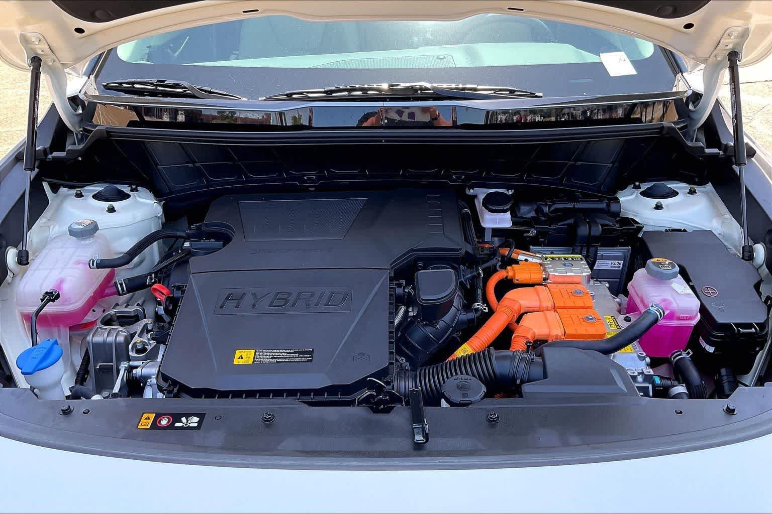 Certified 2023 Kia Niro EX Touring FWD image 9