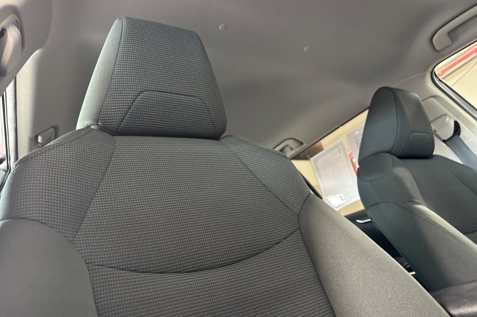 Used 2024 Toyota RAV4 LE AWD/4WD image 18
