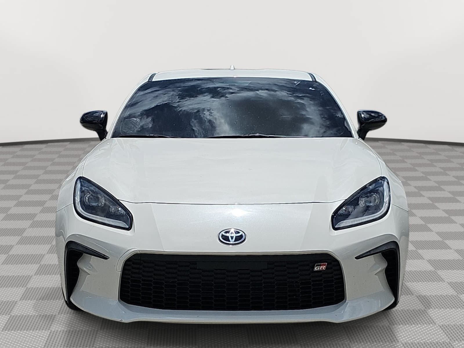 Used 2025 Toyota GR86 Premium RWD image 3