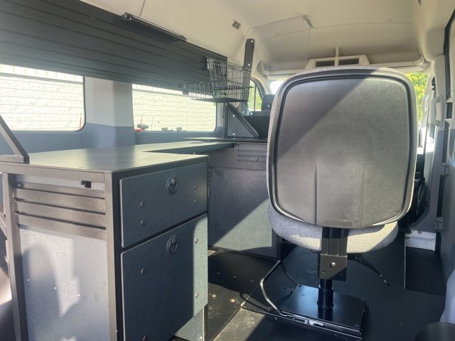 Used 2019 Ford Transit 150 XLT image 18