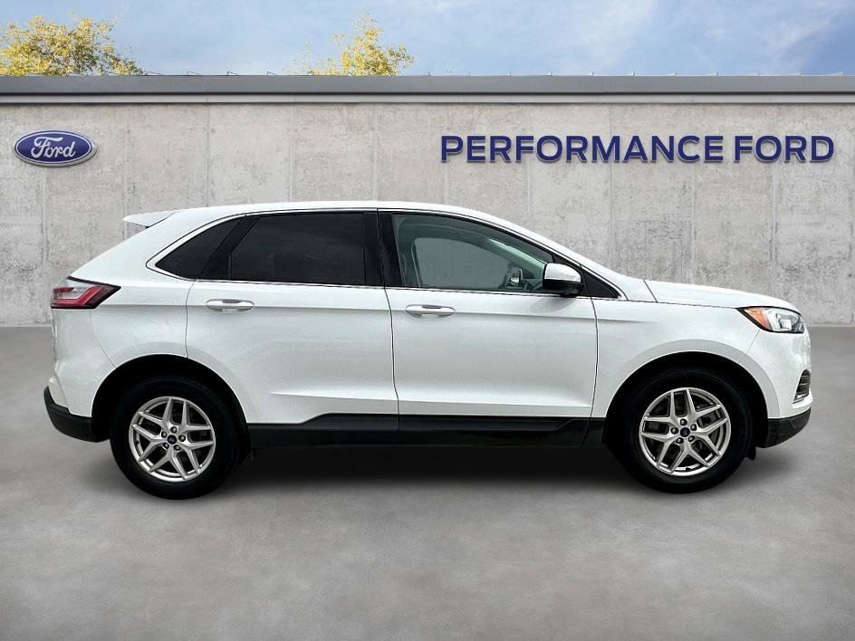 Used 2022 Ford Edge SEL image 5
