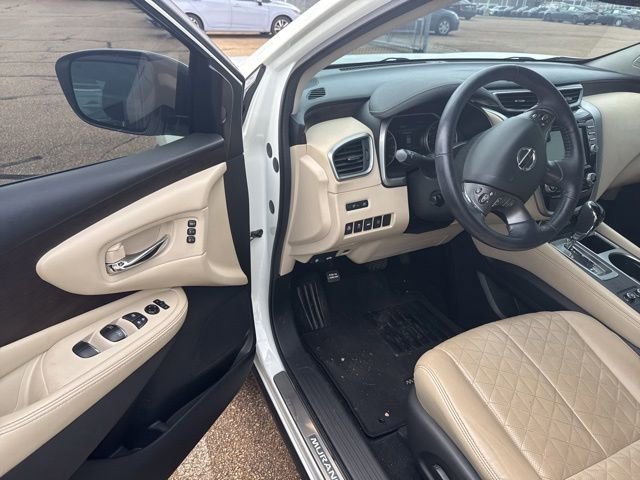 Used 2021 Nissan Murano Platinum w/ Cargo Package FWD image 11