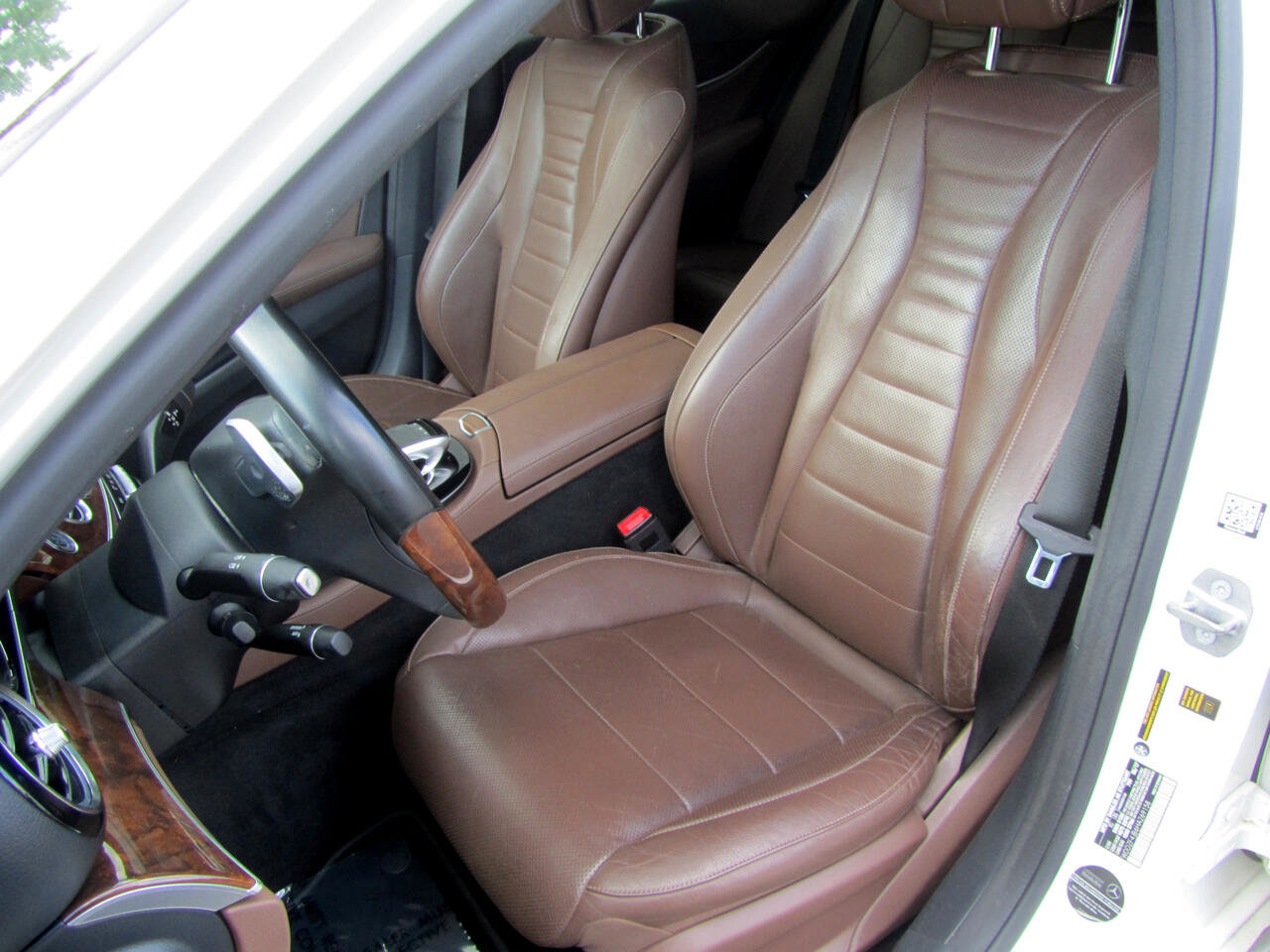 Used 2017 Mercedes-Benz E 300 image 18
