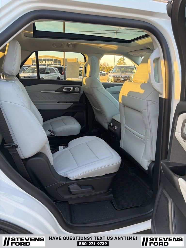 New 2026 Ford Explorer Platinum w/ LUX Leather Package image 13