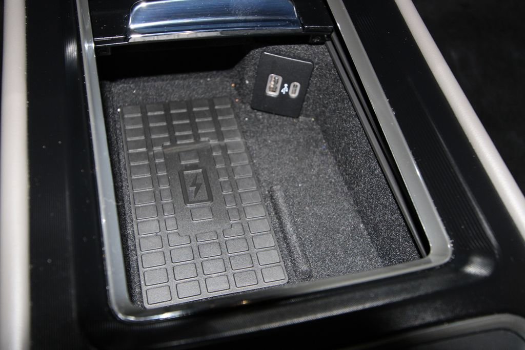 Used 2024 Lincoln Corsair Grand Touring w/ Equipment Group 302A image 21