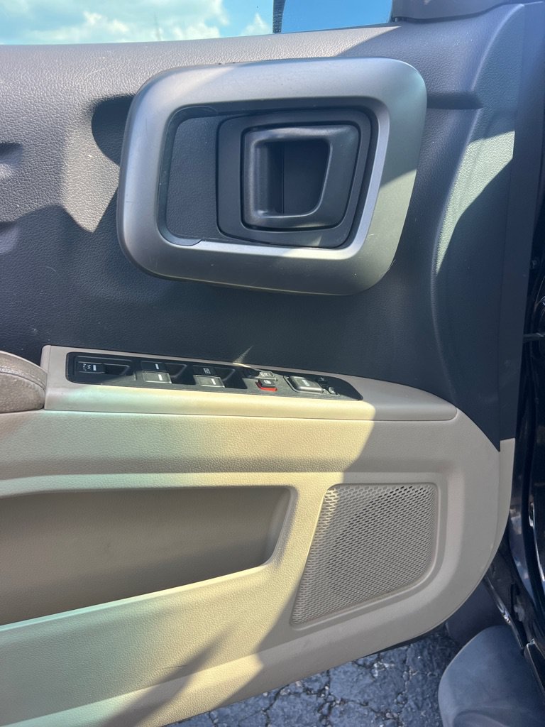 Used 2010 Honda Ridgeline RTL image 10