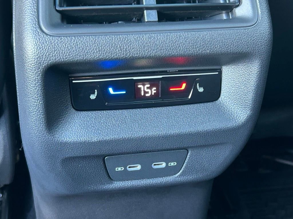 Used 2026 Volkswagen Tiguan SEL R-Line image 61