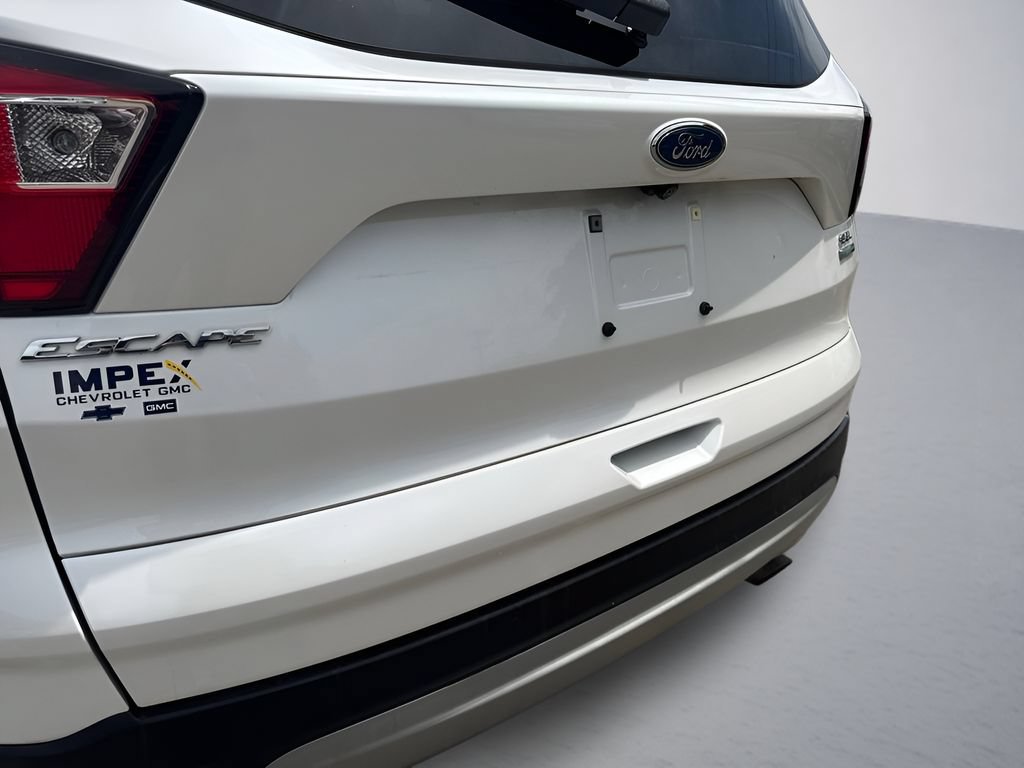 Used 2019 Ford Escape SEL AWD/4WD image 33