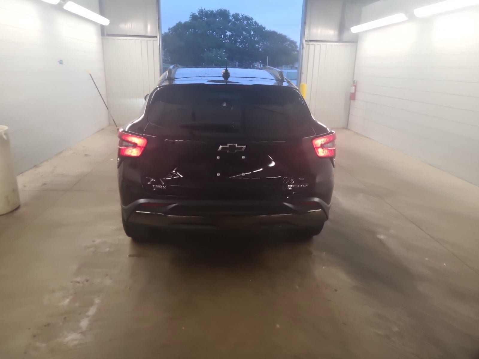 Used 2025 Chevrolet Trax ACTIV w/ Driver Confidence Package image 8