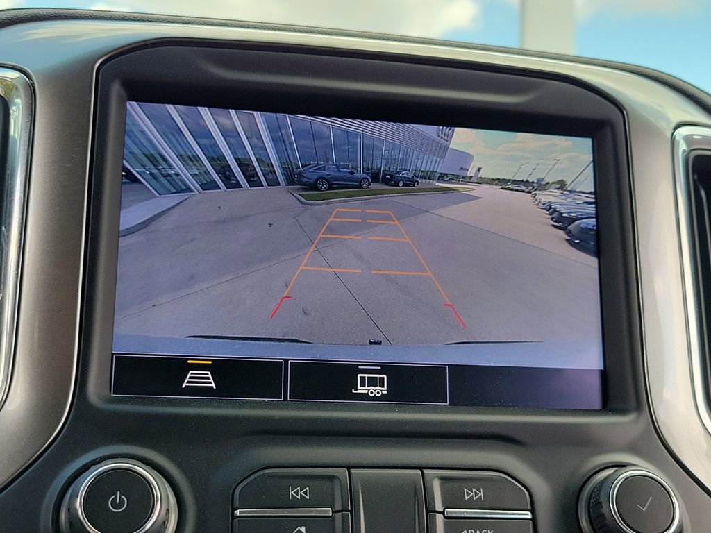 Used 2021 Chevrolet Silverado 1500 LT Trail Boss w/ Convenience Package II image 17