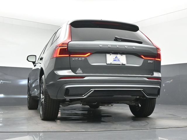 New 2027 Volvo XC60 B5 Core AWD/4WD image 40