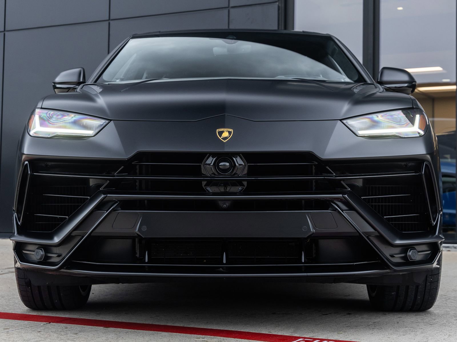Used 2023 Lamborghini Urus S AWD/4WD image 4