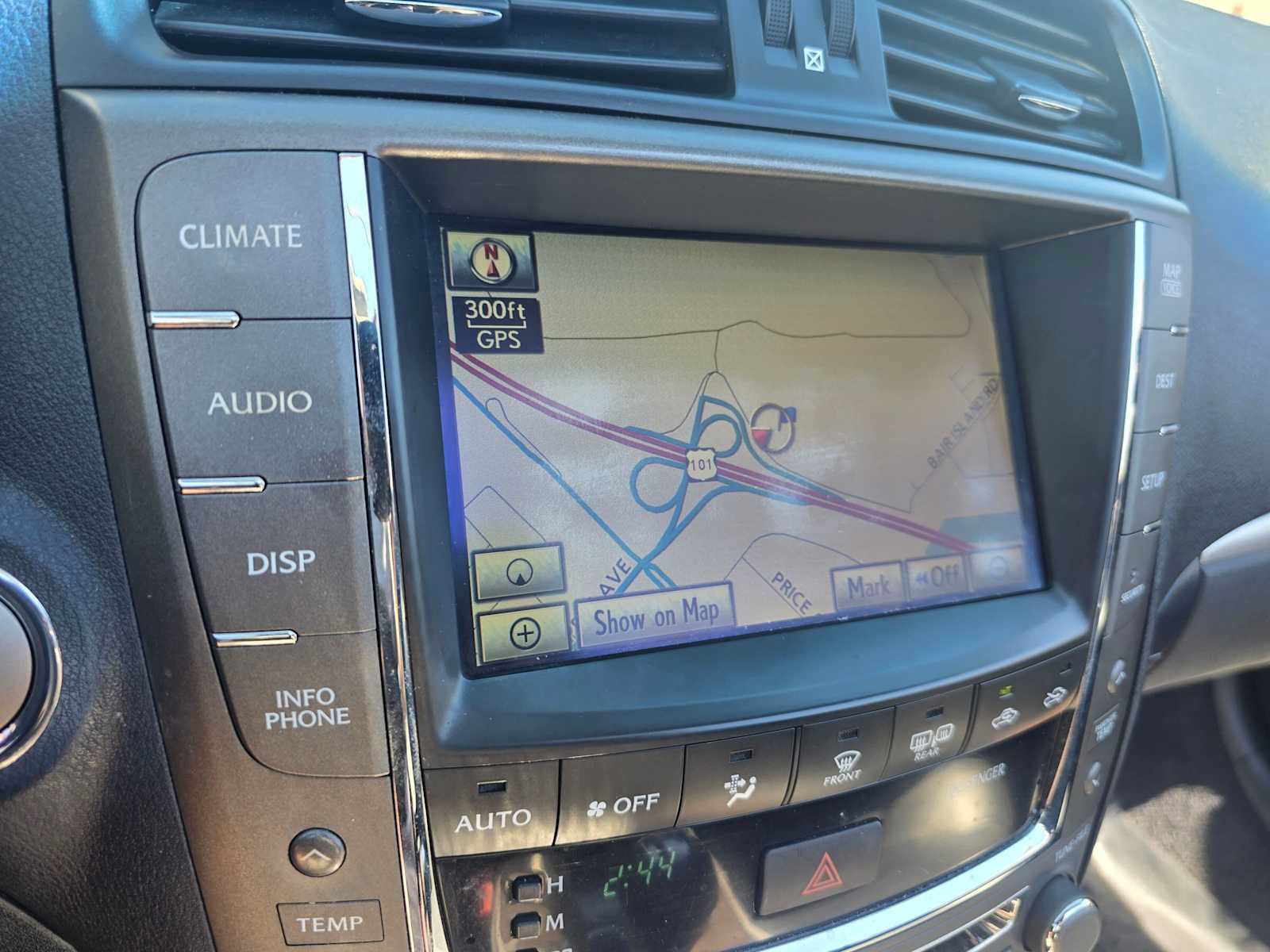 Used 2011 Lexus IS 250C RWD image 25