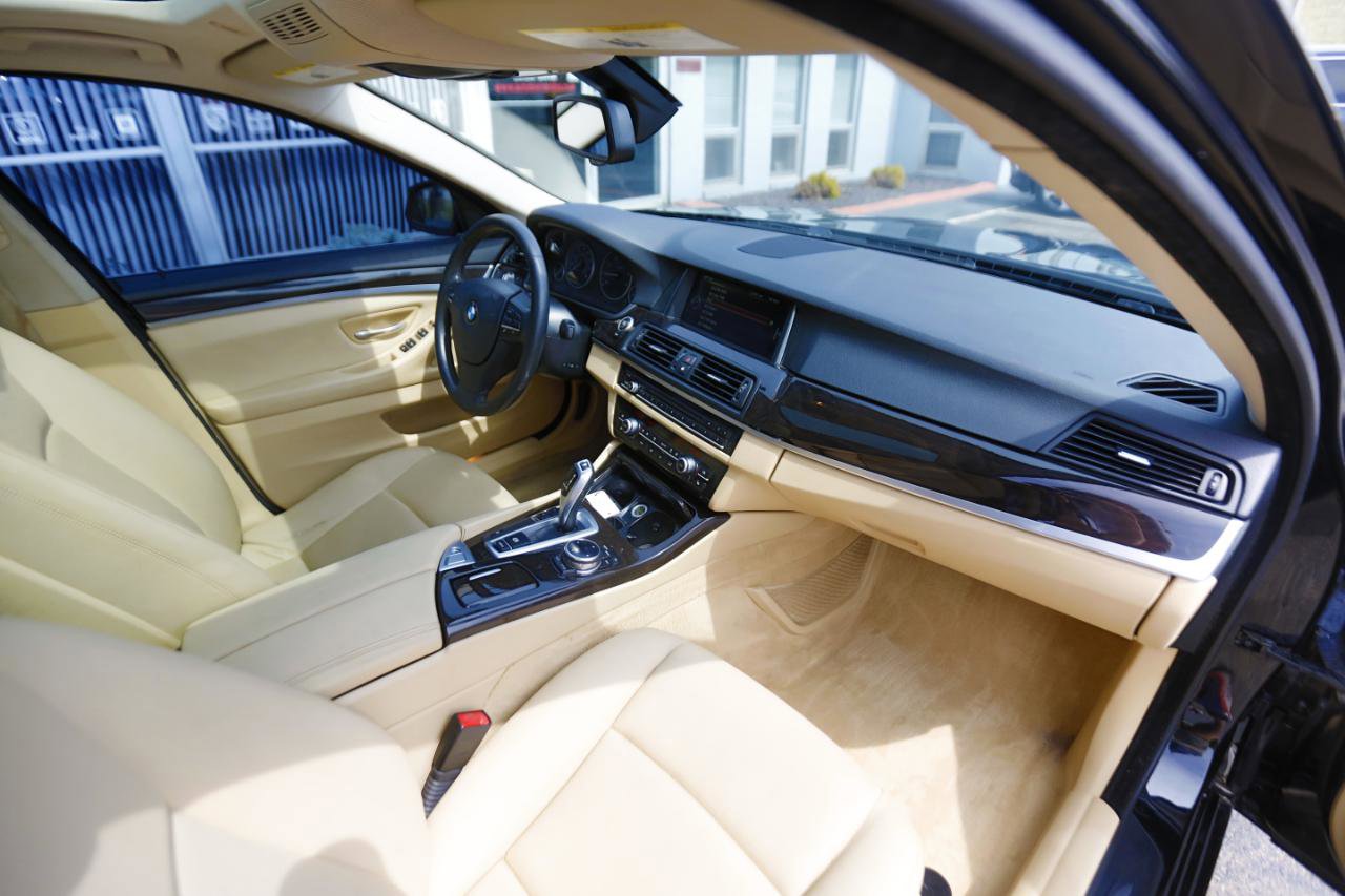Used 2014 BMW 528i xDrive Sedan AWD/4WD image 20