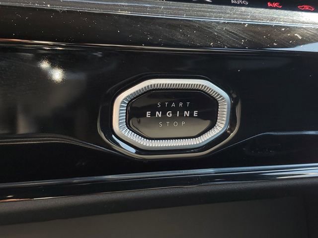 New 2026 Jeep Grand Cherokee Limited AWD/4WD image 33