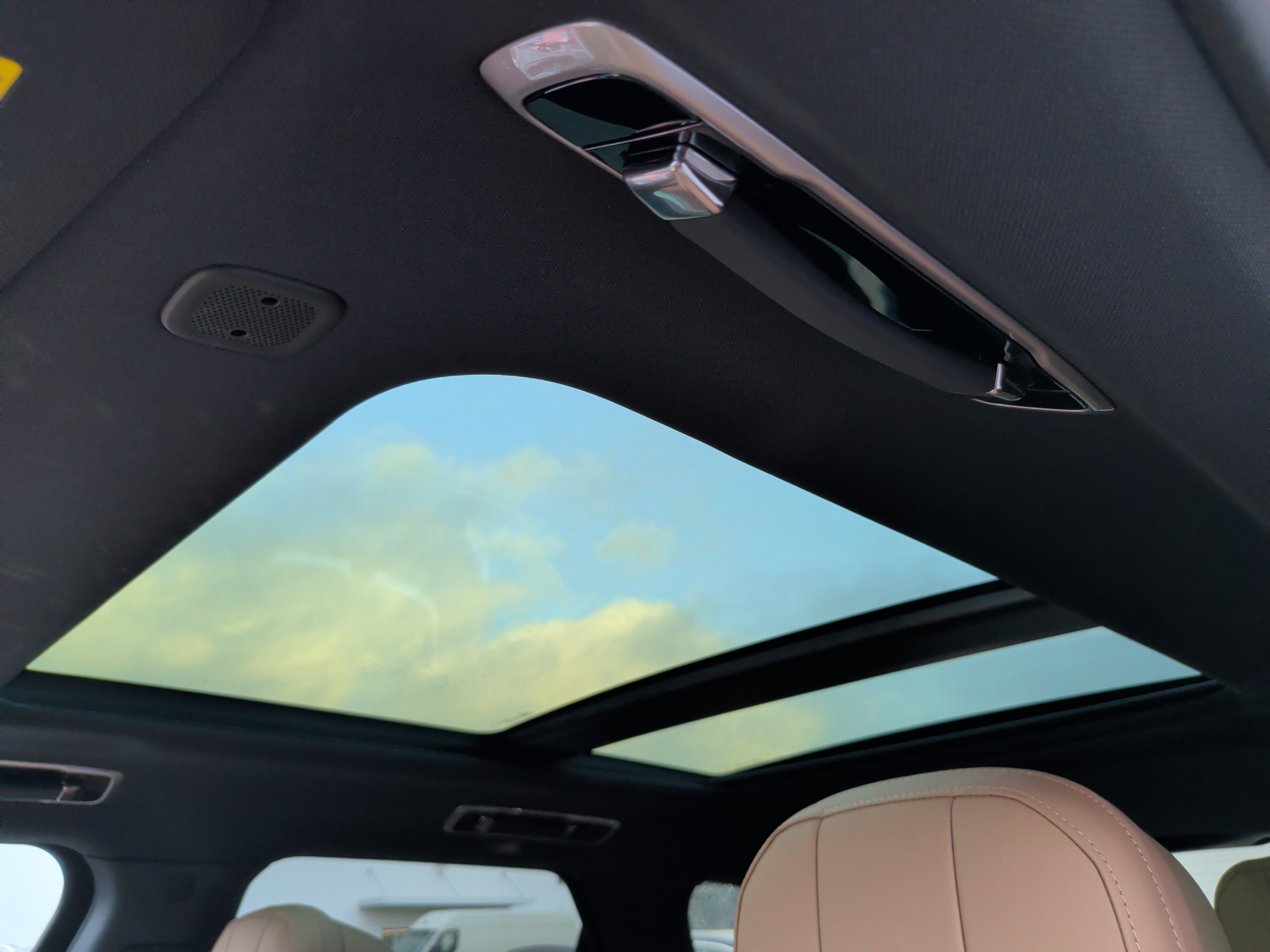 Used 2023 Land Rover Range Rover Sport SE image 28