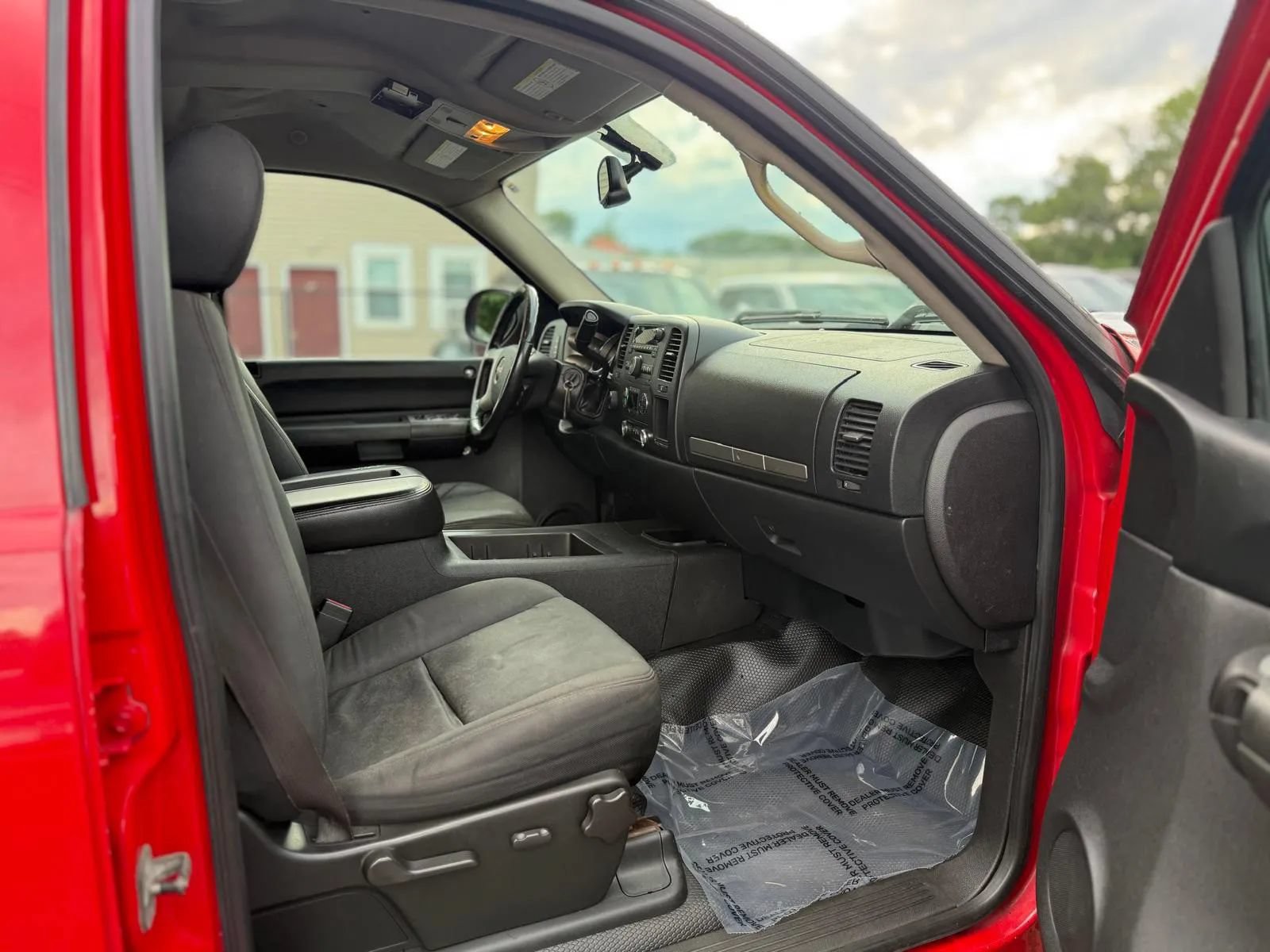Used 2009 GMC Sierra 2500 SLE w/ Convenience Package AWD/4WD image 17