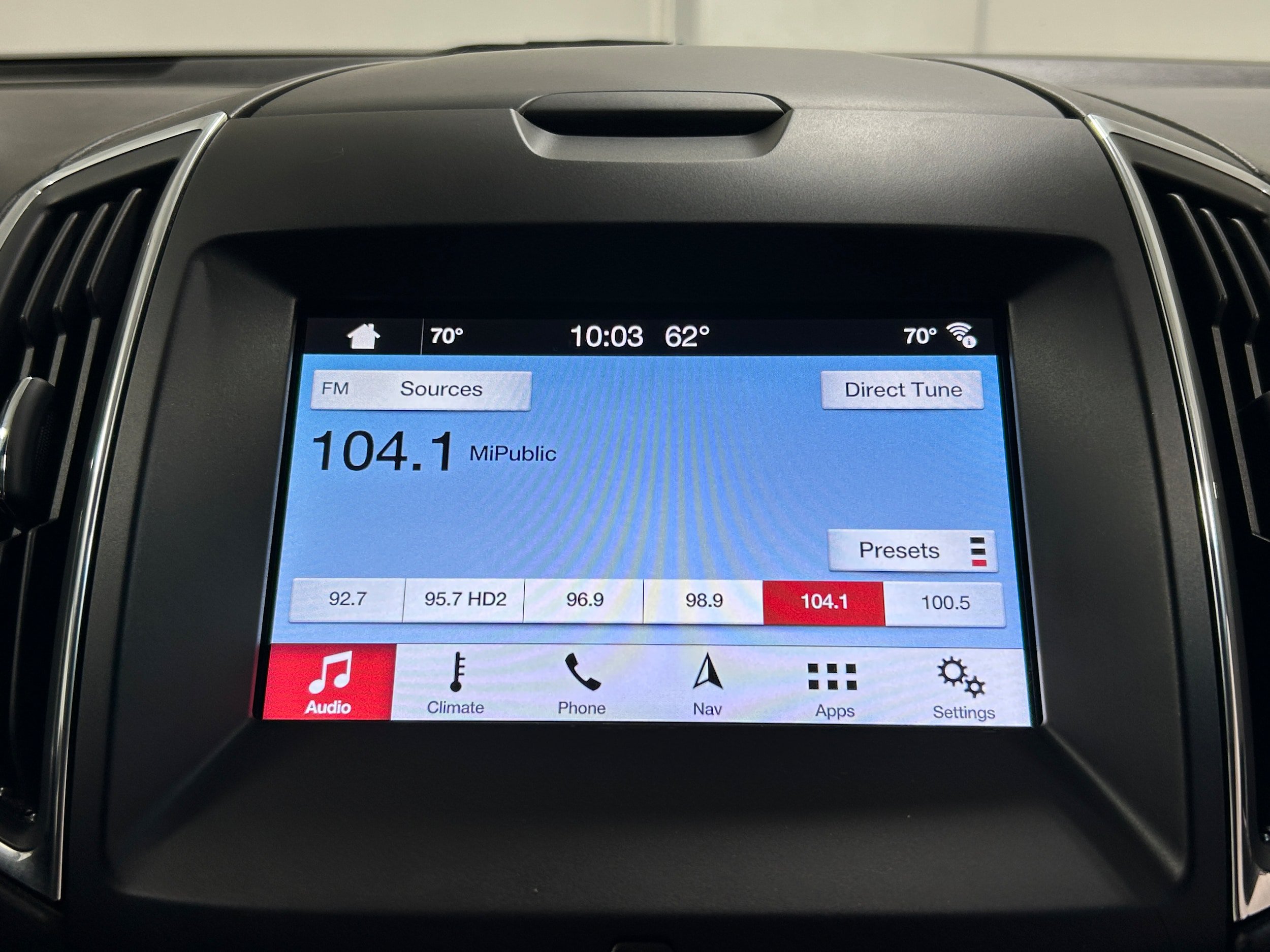 Used 2018 Ford Edge Sport w/ Equipment Group 401A AWD/4WD image 5