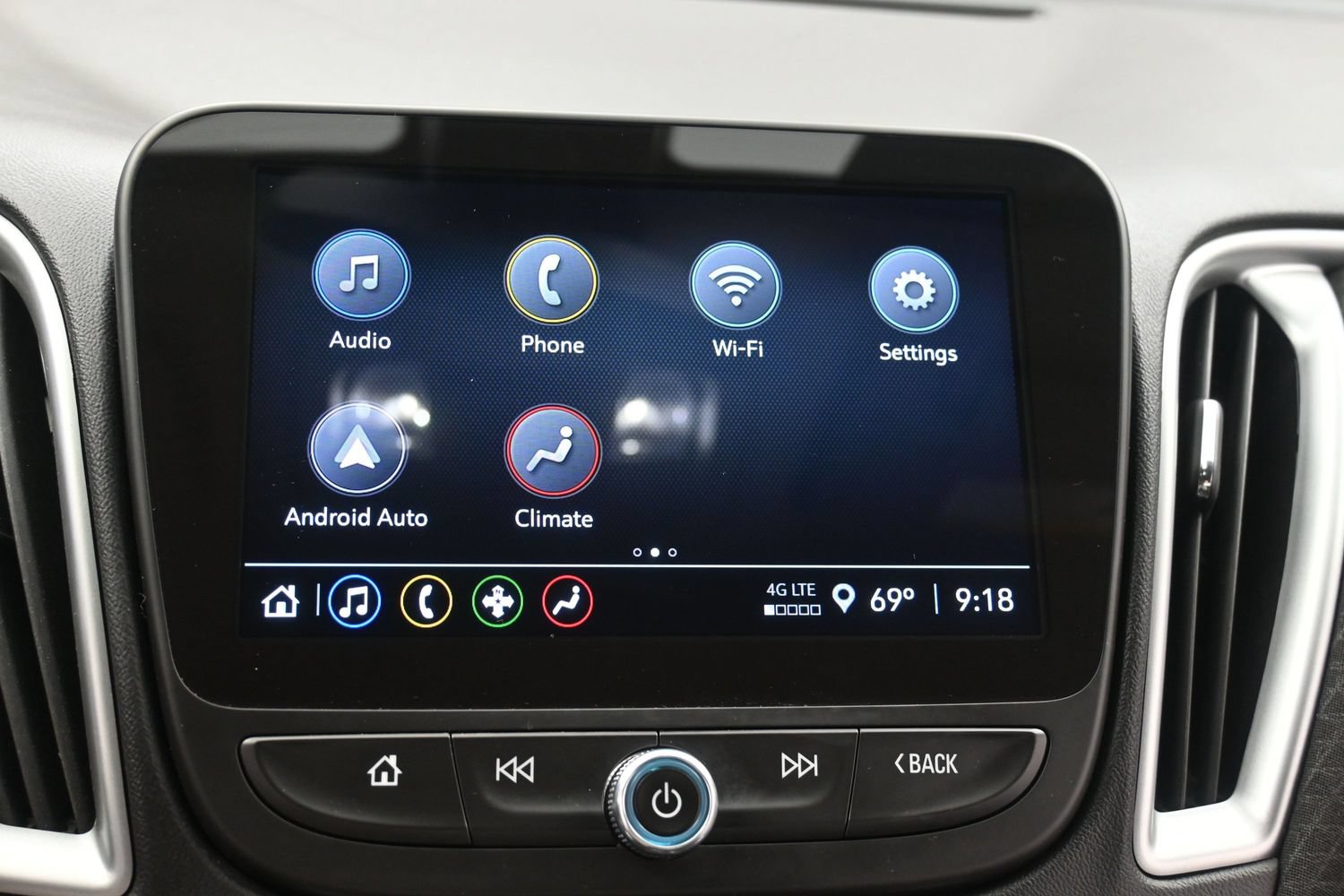Used 2022 Chevrolet Malibu LT w/ Redline Edition FWD image 28