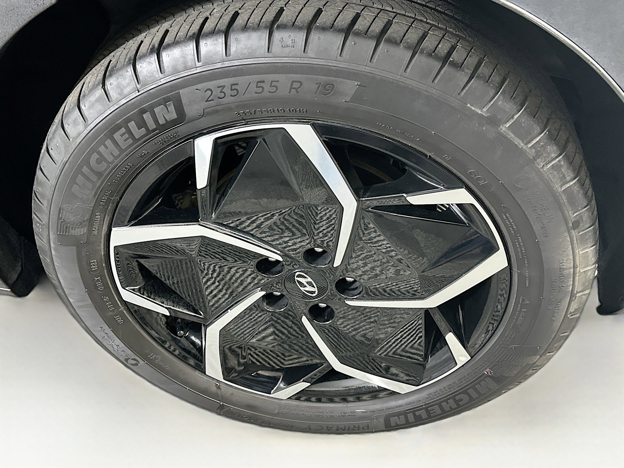 Used 2024 Hyundai Ioniq 5 SE image 11