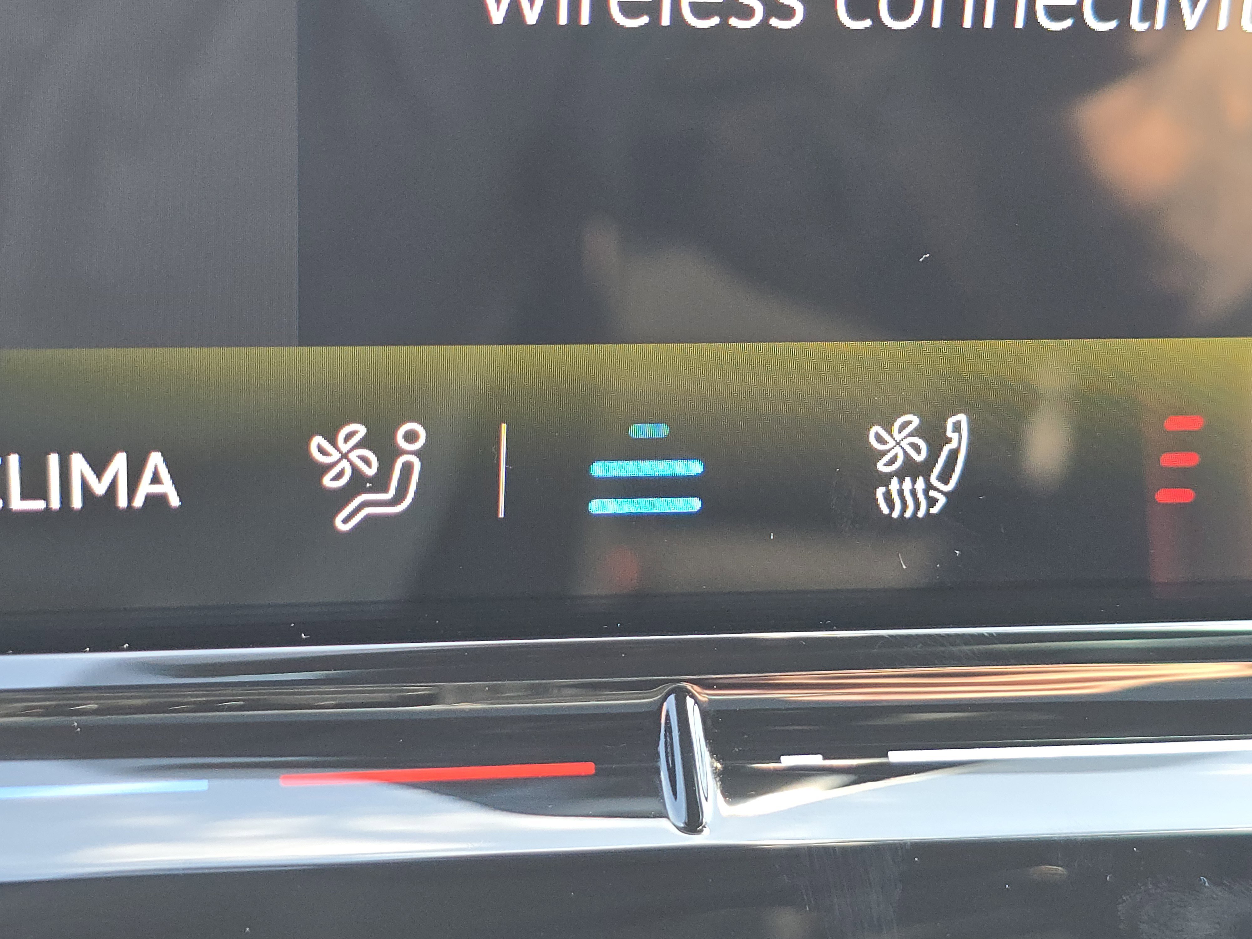 New 2025 Volkswagen GTI SE image 11