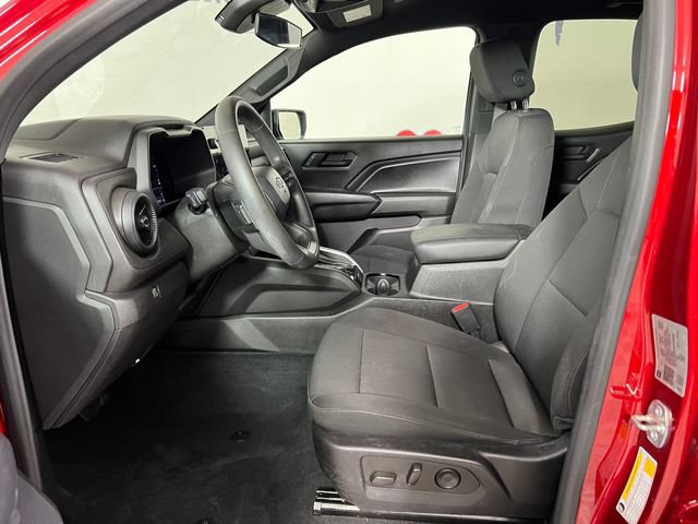 Used 2023 Chevrolet Colorado Trail Boss w/ Technology Package AWD/4WD image 9