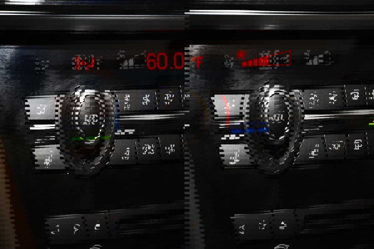 Used 2017 BMW X5 xDrive40e image 8