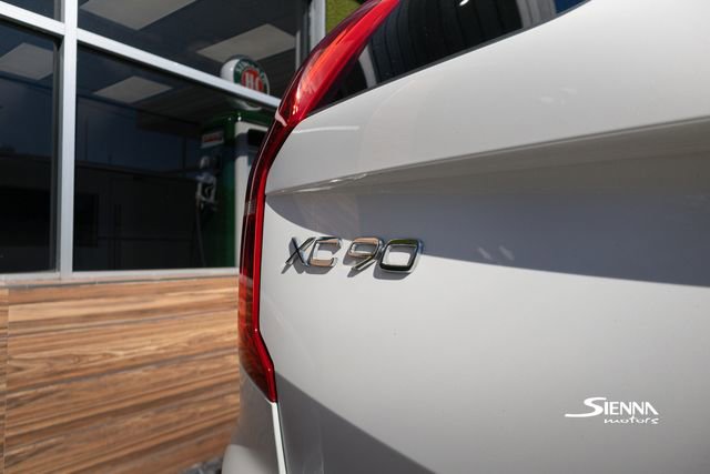 Used 2022 Volvo XC90 T8 Inscription Expression image 15