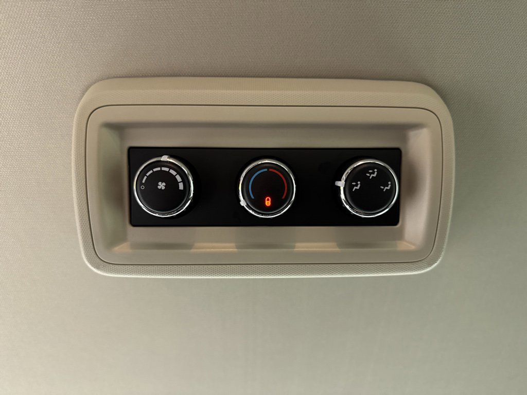 Used 2016 Dodge Grand Caravan SE w/ Quick Order Package 29E SE image 20