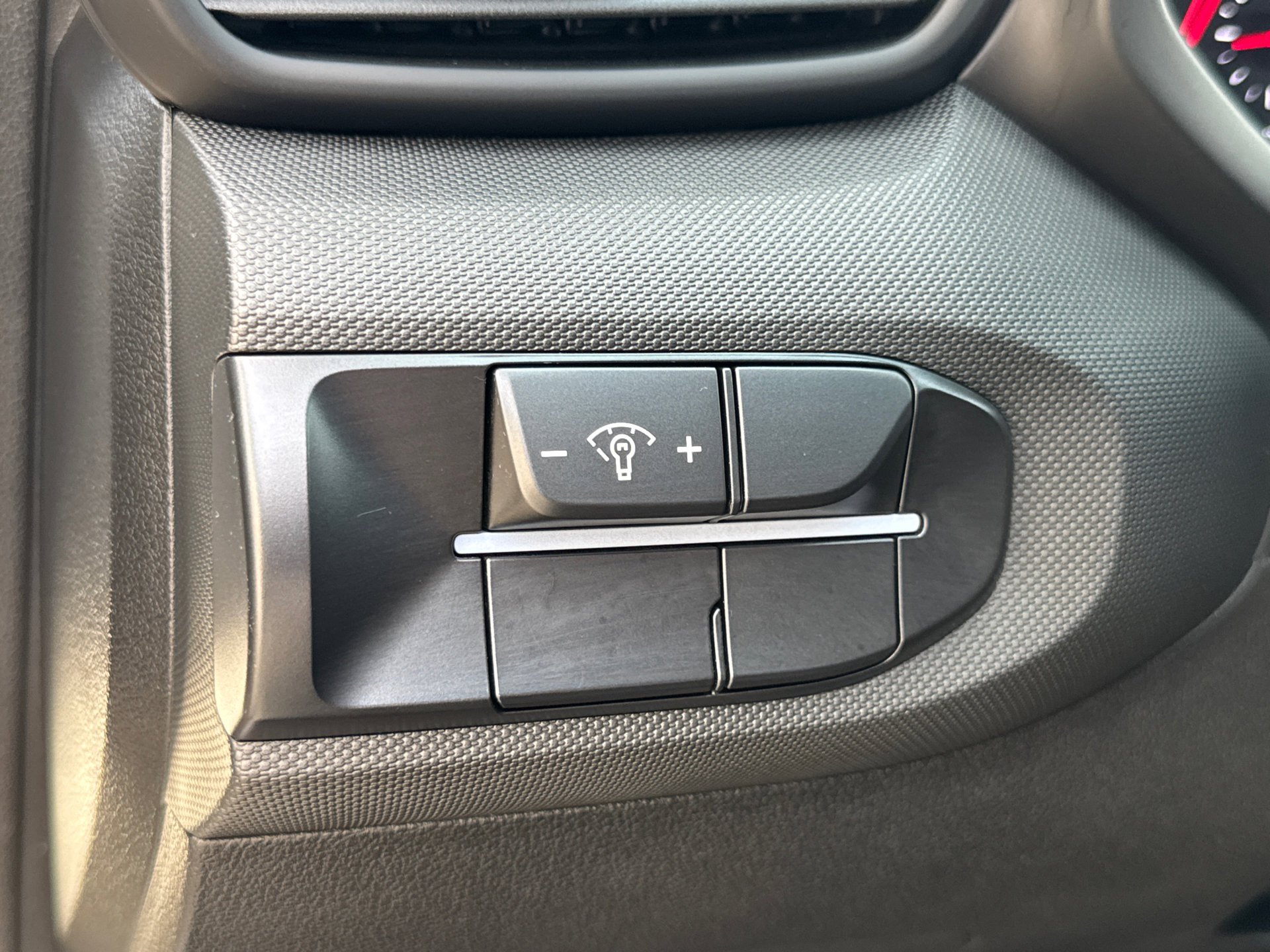 Used 2020 Hyundai Veloster N w/ Performance Package image 27