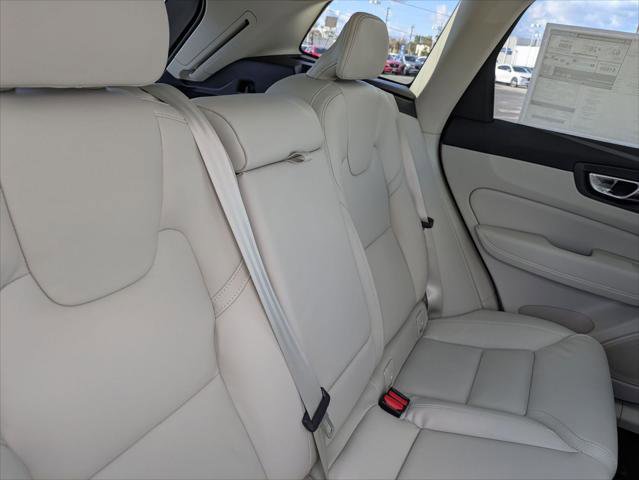 New 2026 Volvo XC60 T8 Ultra w/ Protection Package Premier image 13