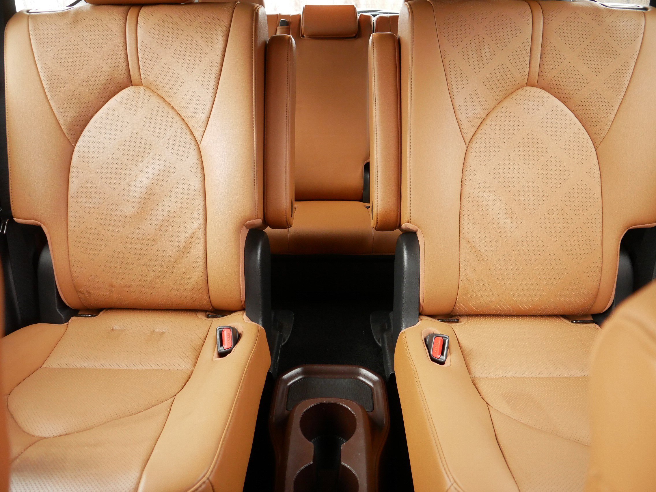 Used 2020 Toyota Highlander Platinum AWD/4WD image 13